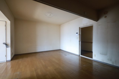 【居間・リビング】 | エメラルドマンション府中南