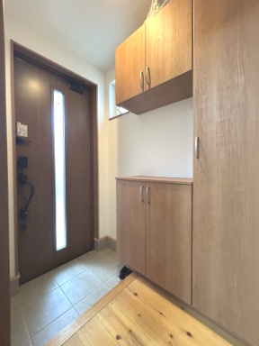 【玄関】 | 広島市南区堀越２丁目　中古戸建