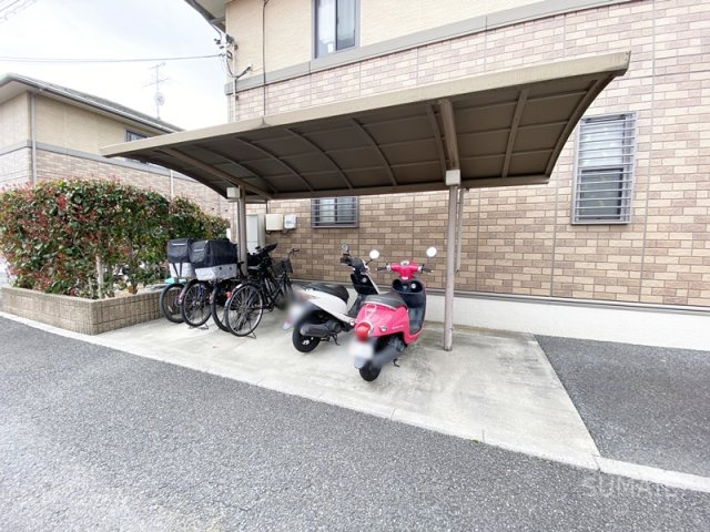 グランシャリオBのその他共用部分|駐輪スペース！