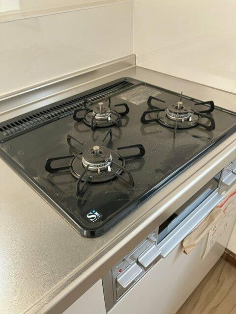 多摩市落合４丁目の一戸建てのキッチン