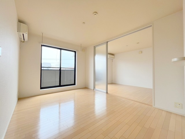 ＲＥＳＩＤＥＮＣＥ　横浜上大岡の居間・リビング