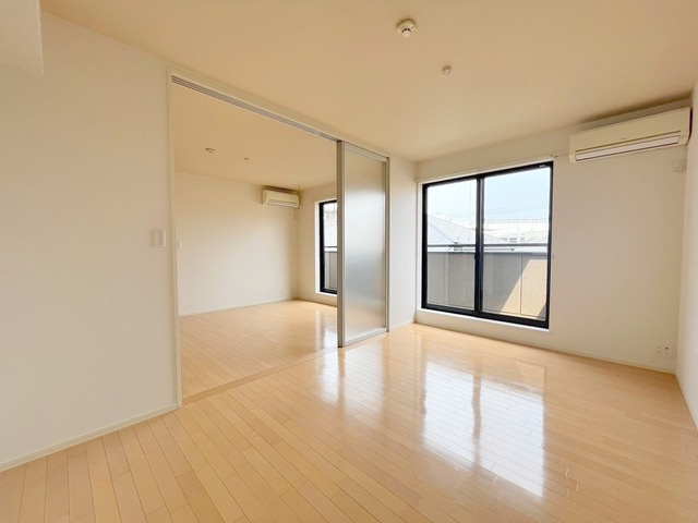 ＲＥＳＩＤＥＮＣＥ　横浜上大岡の居間・リビング