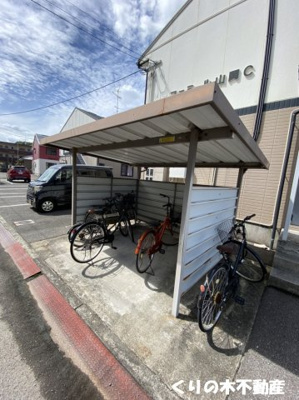 【その他共用部分】 | ファミール山岡　C棟 | 駐輪場もあります