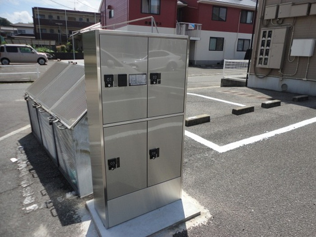 【その他】 | ファミール山岡　C棟 | 宅配ボックス