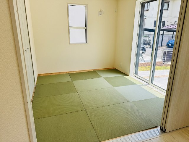 八王子市　北野台　新築一戸建ての和室|～リビングに隣接している5.25帖の和室です～
