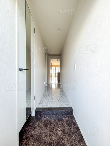 ラ・ルーチェの玄関|シューズボックス付きの玄関です★
