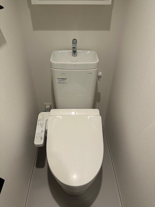 ZOOM新宿御苑前のトイレ