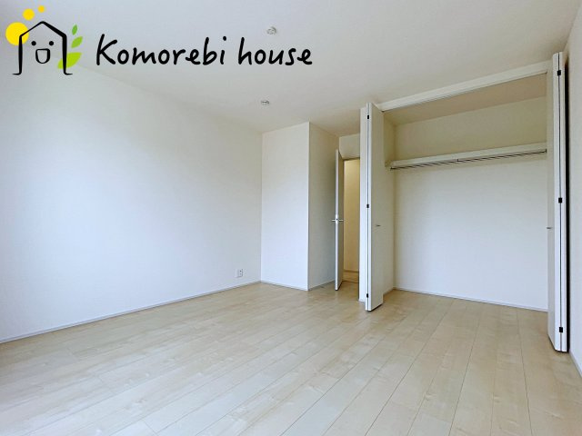 蓮田市西新宿　新築一戸建て　リーブルガーデン　04の寝室|26.6.1　撮影済み