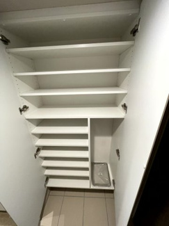 【収納】 | Laviere新板橋 | 専用の収納スペースです