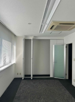星和ＣＩＴＹ　ＢＬＤ御堂の内装