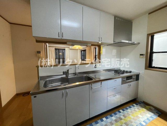 東町1丁目　中古一戸建てのキッチン|■物件内覧・資金計画相談・住宅ローン相談、リフォーム相談、お問合せ受付中■
※当日・翌日のご内覧、ご相談はお電話でのお問合せがスムーズです！