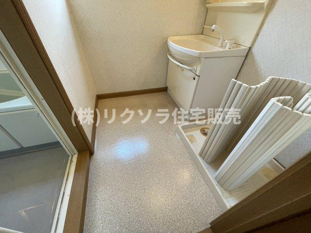 東町1丁目　中古一戸建ての脱衣所|■物件内覧・資金計画相談・住宅ローン相談、リフォーム相談、お問合せ受付中■
※当日・翌日のご内覧、ご相談はお電話でのお問合せがスムーズです！