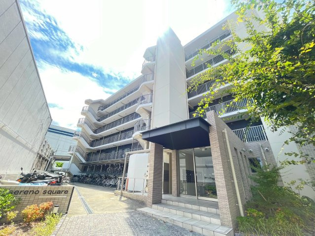 セレノスクエアの外観