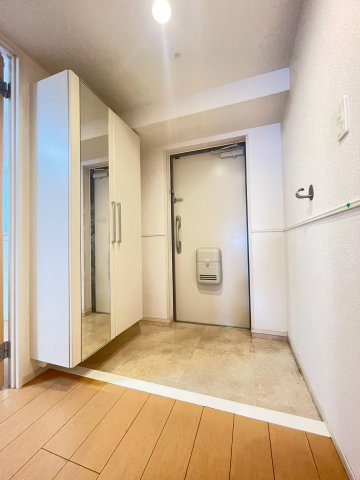 セレノスクエアの玄関