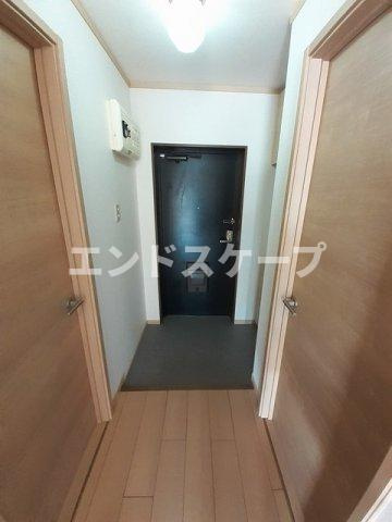 グランドバレーの玄関|高崎、前橋のお部屋探しはエンドスケープまで！お客様の理想お聞かせ下さい♪