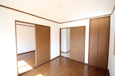 【洋室】 | カーサヒルサイドD