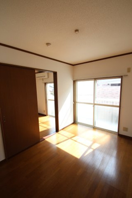 【洋室】 | カーサヒルサイドD