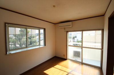 【居間・リビング】 | カーサヒルサイドD