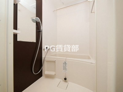 【浴室】 | フォーリアライズ梅田レーベン