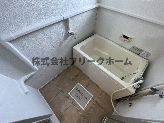 小金井市前原町３丁目の賃貸マンションの浴室