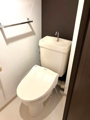 【トイレ】 | サン・ヒル7 | ※参考写真※人気のバストイレ別です♪トイレが独立していると使いやすいですよね☆