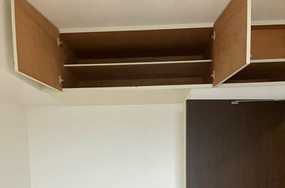 【収納】 | サン・ヒル7 | ※参考写真※洋室3.3帖のお部屋にある上部収納です！小物や書類などを収納するのに便利ですよね☆