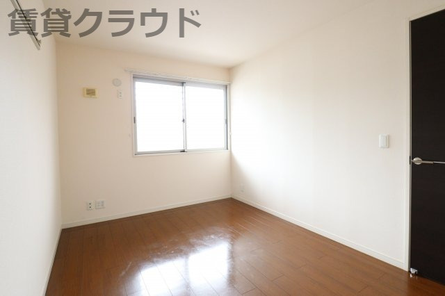 リヴェール星久喜の寝室|どんな家具を置こうか今から楽しみですね♪