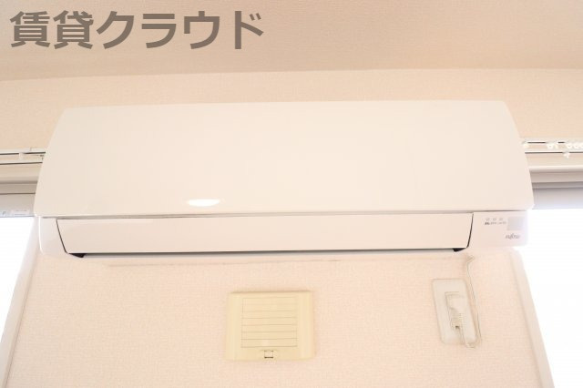 リヴェール星久喜の設備|エアコン