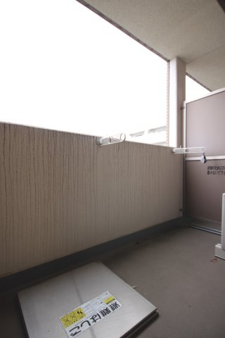 【バルコニー】