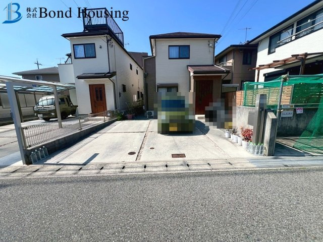 近隣買い物施設充実　水谷2丁目　中古戸建の駐車場