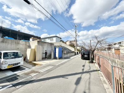 【前面道路含む現地写真】 | 堀上緑町２丁　売土地 | ご家族に合ったプランをご提案いたします！資料請求だけでもお気軽にお問い合わせくださいね♪