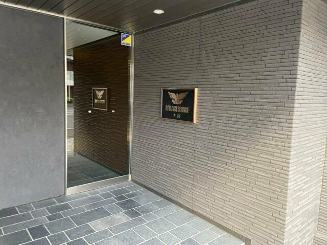 パレステージ大島のエントランス