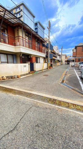 口田中1丁目の前面道路含む現地写真|前面道路