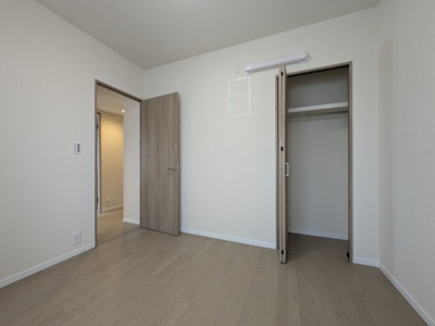 【洋室】 | ヴェルディ宇品東