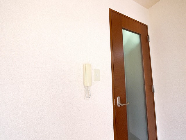 フローレ木津Ａのセキュリティ|インターホンです