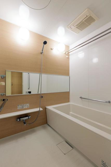 ガーデニエール砧レジデンスの浴室|※写真は同タイプ住戸です。