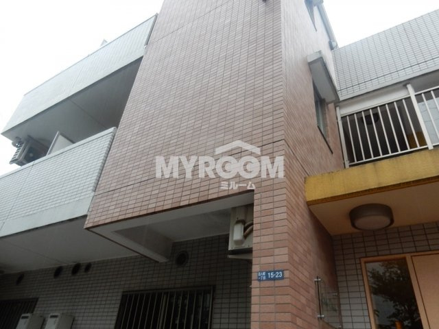 エルピス大久保の外観