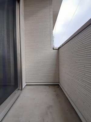 【バルコニー】 | ファミーユとりやま