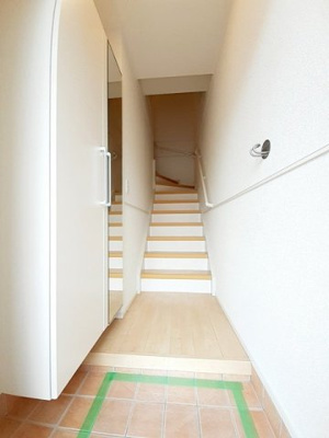 【玄関】 | ガーベランスＡ