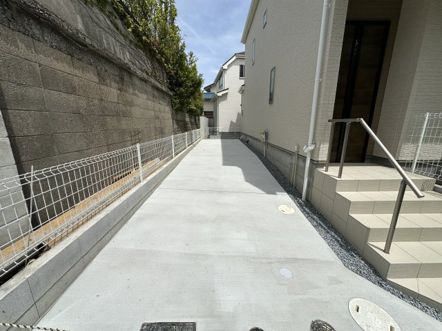神戸市垂水区南多聞台5丁目新築戸建A号地の駐車場