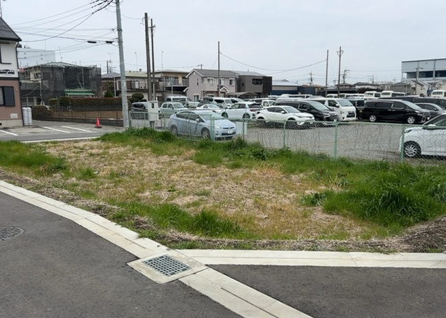 【外観】 | 土地探しをしていると都市計画区域という言葉を目にすると思います。法律によって、都道府県知事や国土交通大臣が指定するエリアのことを指しており、都市計画区域は市街化区域と市街化調整区域に分けられています。