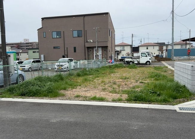 【外観】 | 物件の詳細については、現地を見てわかること以外に、役所や法務局などで調べないとわからないことがあります。そのため、現地に行く場合は、もしこの物件を買ったらどのような生活ができるかをイメージしましょう。