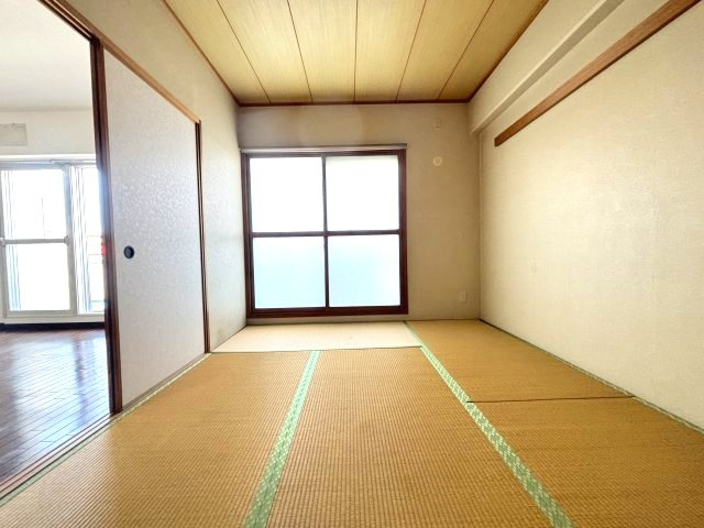グランパス富田林の和室