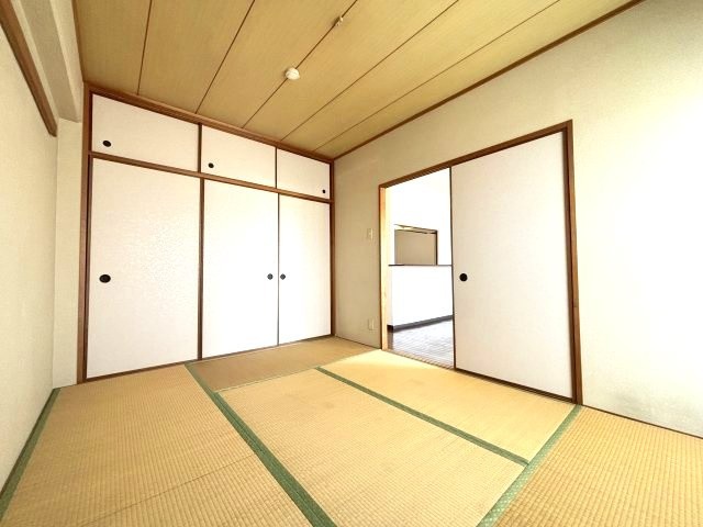 グランパス富田林の和室