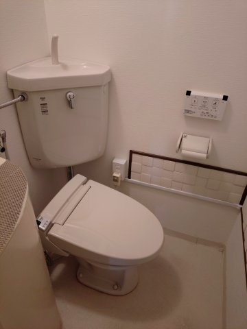 ろうきん立花コーポA棟のトイレ