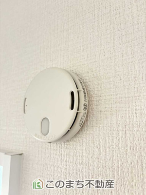 【設備】 | LIGARE小山市城東10期　 | 火災警報器を設置しており、万が一の火災時にも早期に異常を知らせてくれる安心の設備です。