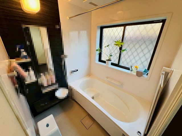 富里市新橋　中古戸建の浴室