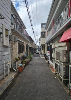 天下茶屋１丁目店舗戸建の周辺