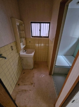 天下茶屋１丁目店舗戸建の内装