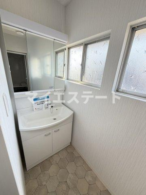【独立洗面台】 | 郡築一番町戸建